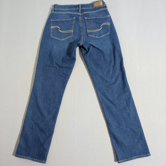 Signature by Levi Strauss jeans women's size 6M denim blue colour Curvy straight - Picture 3 of 15